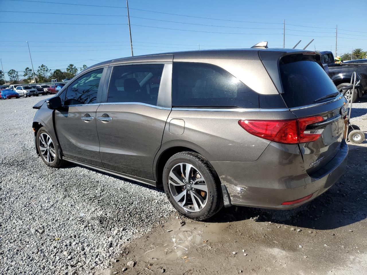 2022 HONDA ODYSSEY TOURING VIN:5FNRL6H82NB010470
