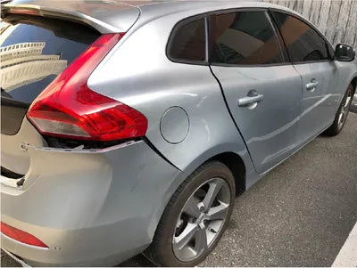 2017 Volvo V40 YV1MV79K0H2422437 VIN:YV1MV79K0H2422437