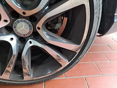 2015 Mercedes-Benz E 220 VIN: