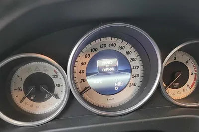 2016 Mercedes-Benz E 220 WDDHF0AB6GB299385 VIN:WDDHF0AB6GB299385