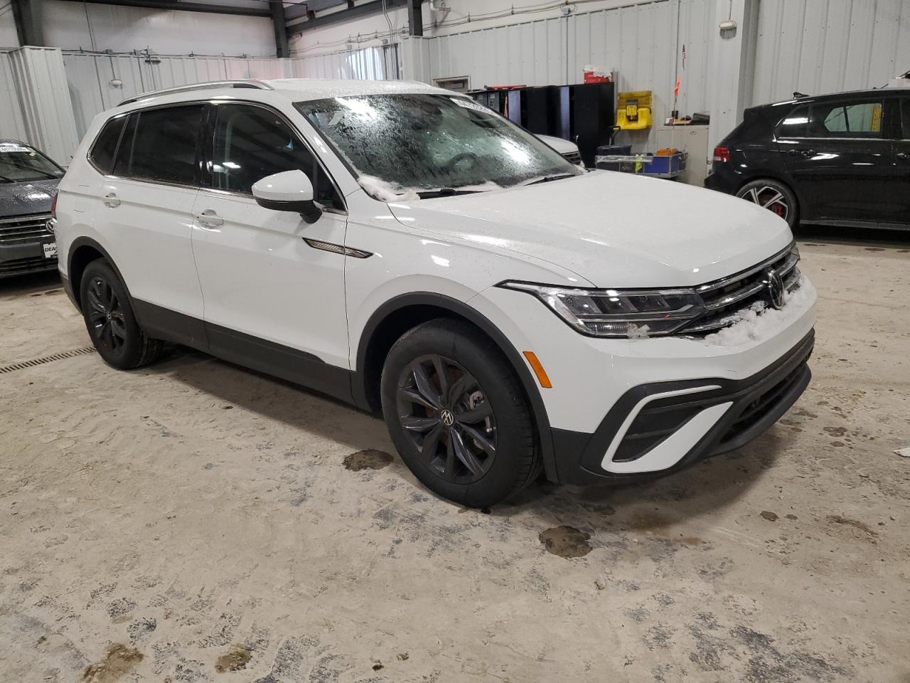 2024 VOLKSWAGEN TIGUAN SE VIN:3VV3B7AX2RM116629