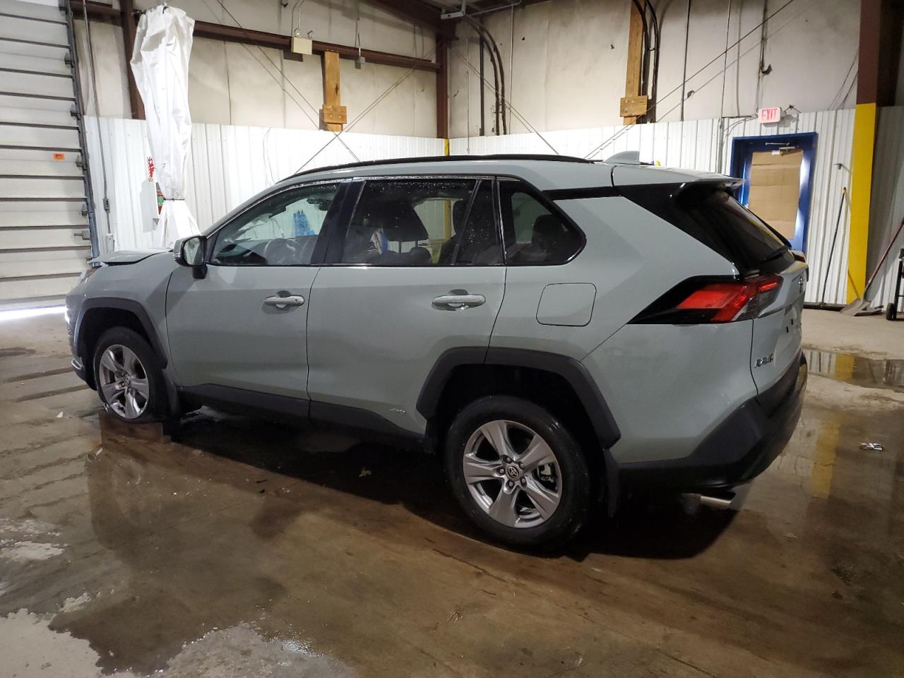 2022 TOYOTA RAV4 XLE VIN:4T3RWRFV3NU070690