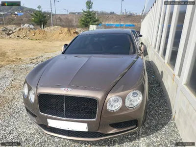 2018 Bentley Flying Spur V8 SCBEH53W5JC066204 VIN:SCBEH53W5JC066204