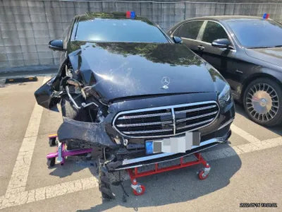 2021 Mercedes-Benz E 300 W1KZF5EB9MA959660 VIN:W1KZF5EB9MA959660