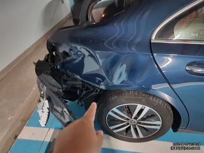 2021 Mercedes-Benz A 220 VIN: