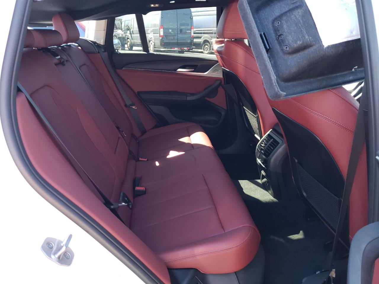 2024 BMW X3 SDRIVE30I VIN:5UX43DP04R9W33596