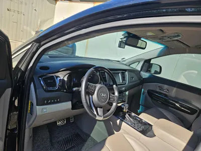 2018 Kia Carnival VIN: