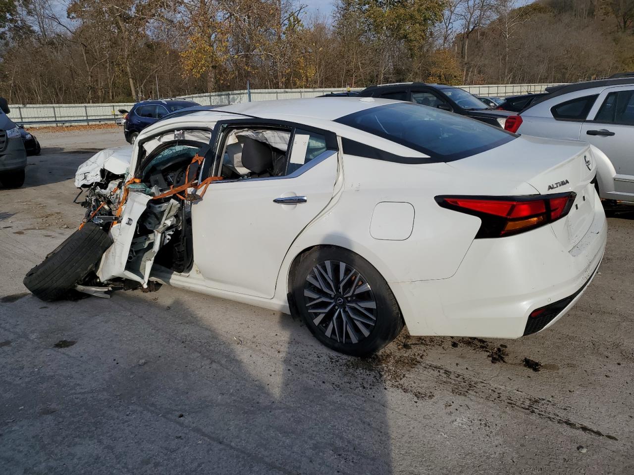 2023 NISSAN ALTIMA SV VIN:1N4BL4DV8PN306668