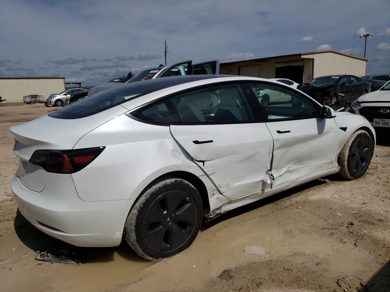 2023 TESLA MODEL 3  VIN:5YJ3E1EA3PF670627