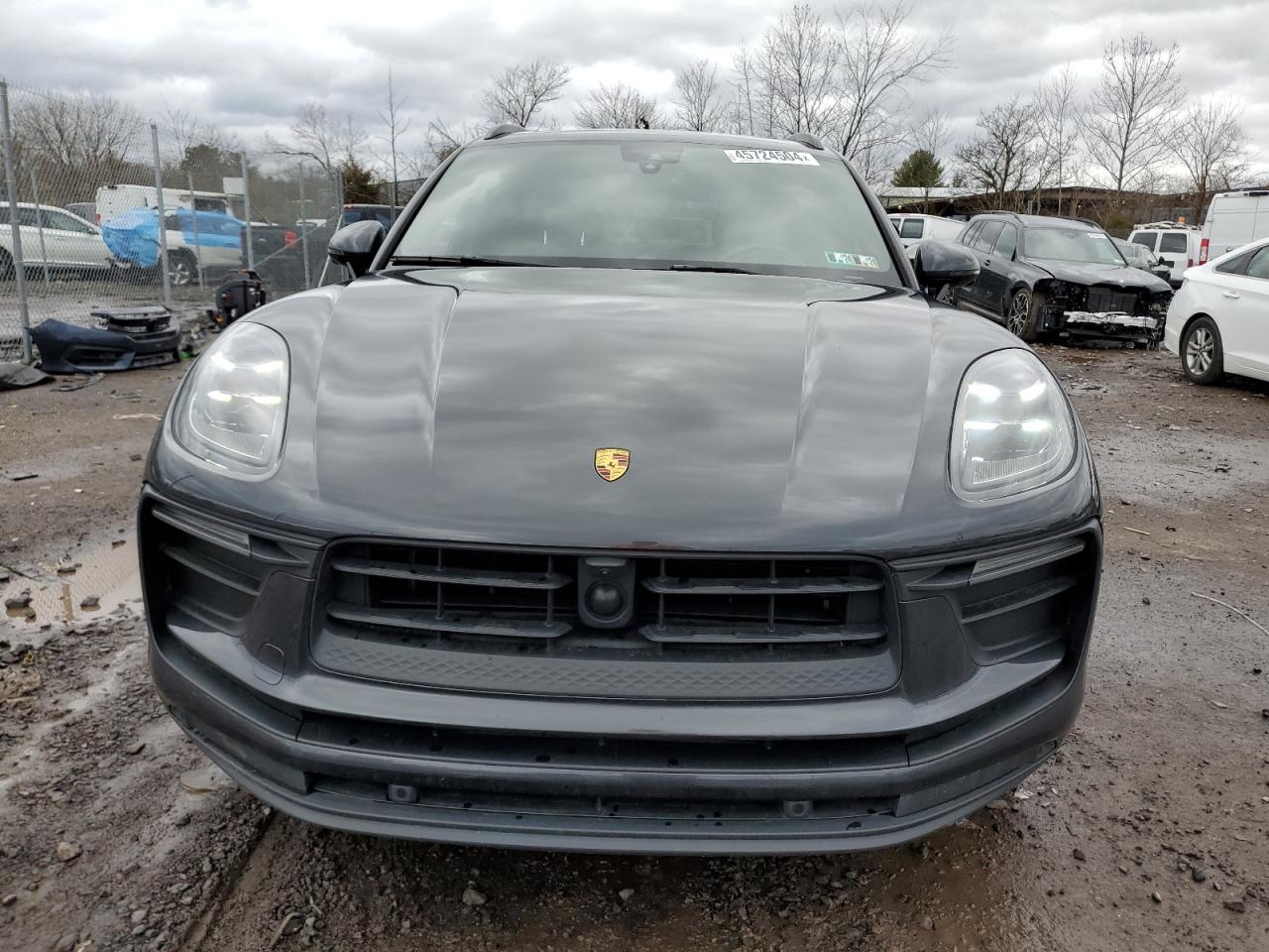 2022 PORSCHE MACAN  VIN:WP1AA2A54NLB00565