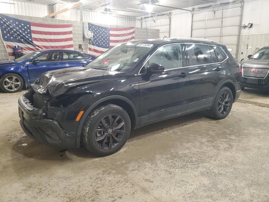 2022 VOLKSWAGEN TIGUAN SE VIN:3VV2B7AX8NM099471