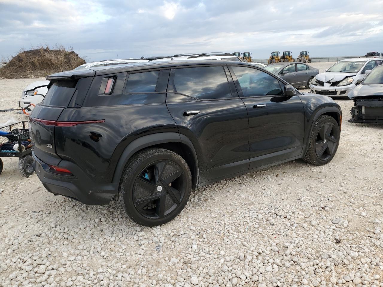 2023 FISKER INC. OCEAN OCEAN ONE VIN:VCF1ZBU21PG005825