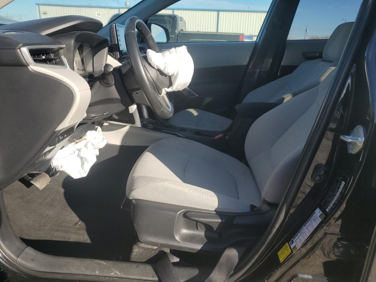 2022 TOYOTA COROLLA CROSS LE VIN:JHLRD28461S000981
