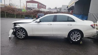 2017 Mercedes-Benz E 220 205KMWDDZF0EB8HA0 VIN:205KMWDDZF0EB8HA0