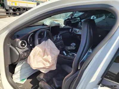 2015 Mercedes-Benz C 63 AMG WDDWF8GB8FF135348 VIN:WDDWF8GB8FF135348