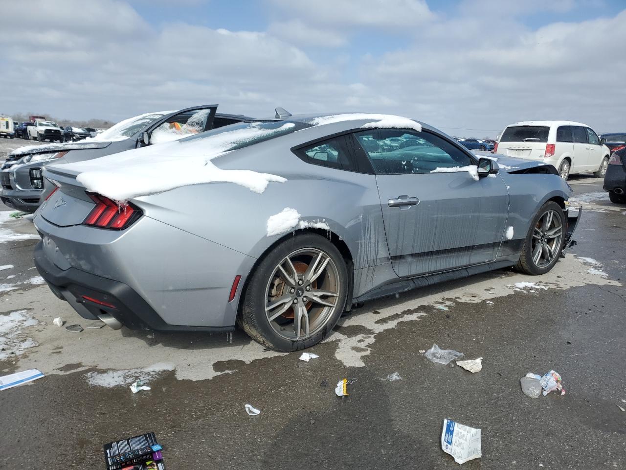 2024 FORD MUSTANG  VIN:1FA6P8TH9R5119757