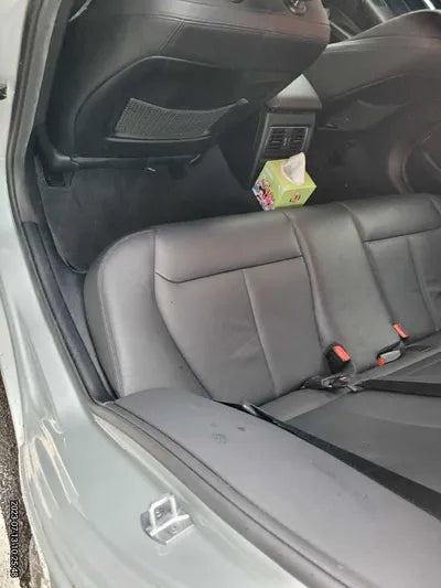 2018 BMW 320 WBA8A9107JAH11287 VIN:WBA8A9107JAH11287