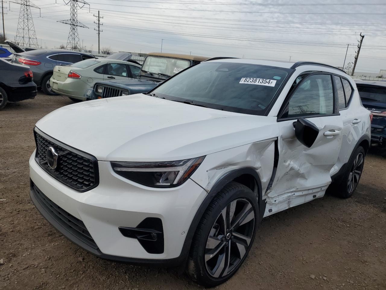 2024 VOLVO XC40 PLUS VIN:YV4L12UL7R2249713