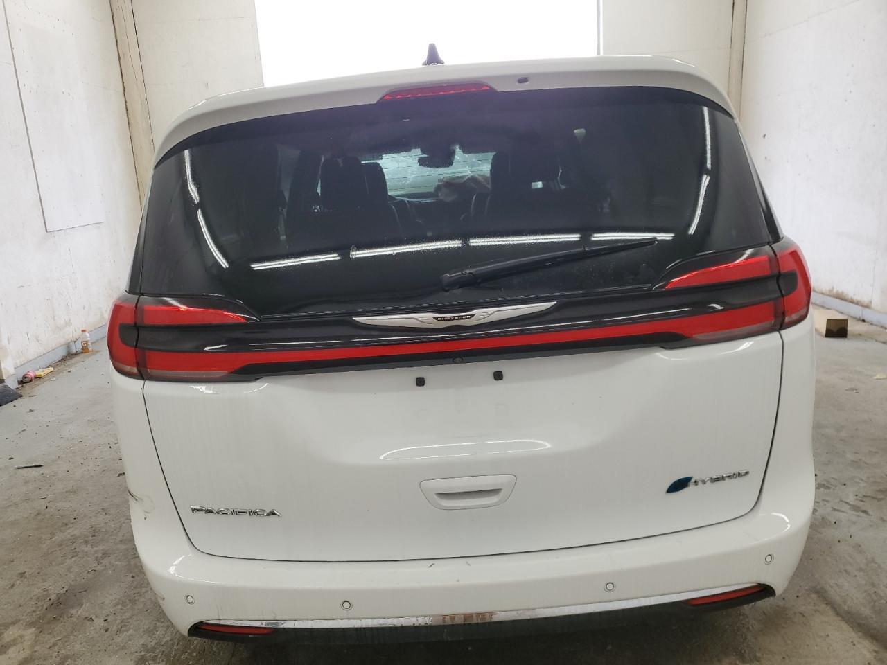 2024 CHRYSLER PACIFICA HYBRID SELECT VIN:2C4RC1S7XRR114833