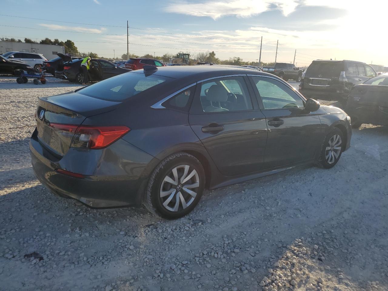 2022 HONDA CIVIC LX VIN:2HGFE2F29NH543481