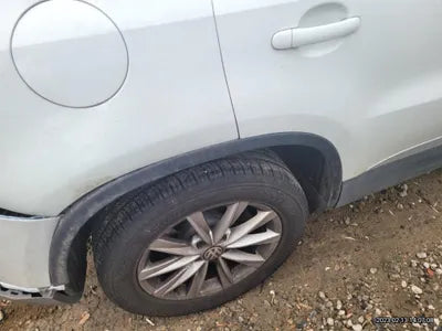2014 Volkswagen Tiguan VIN: