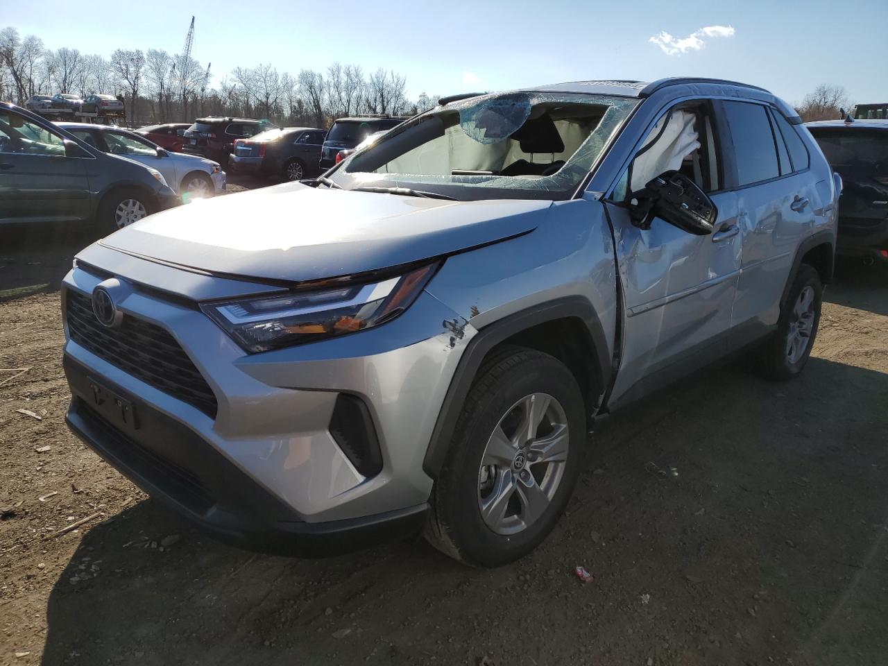 2024 TOYOTA RAV4 XLE VIN:2T3P1RFV3RW484676