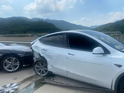 2022 Tesla Model Y 7SAYGDEE4NF496443 VIN:7SAYGDEE4NF496443