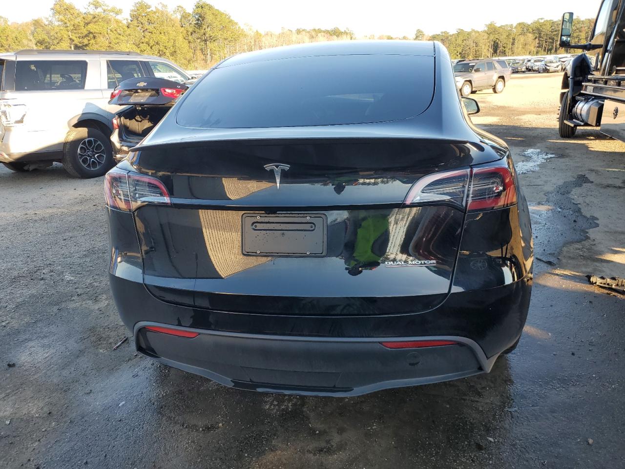 2023 TESLA MODEL Y  VIN:7SAYGDEF2PF795442