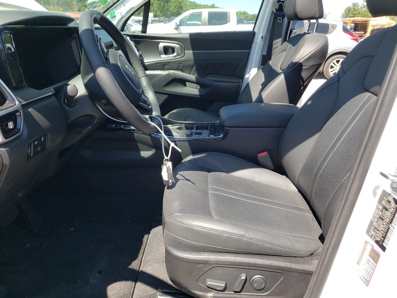 2023 KIA SORENTO SX VIN:5XYRKDLF1PG240879