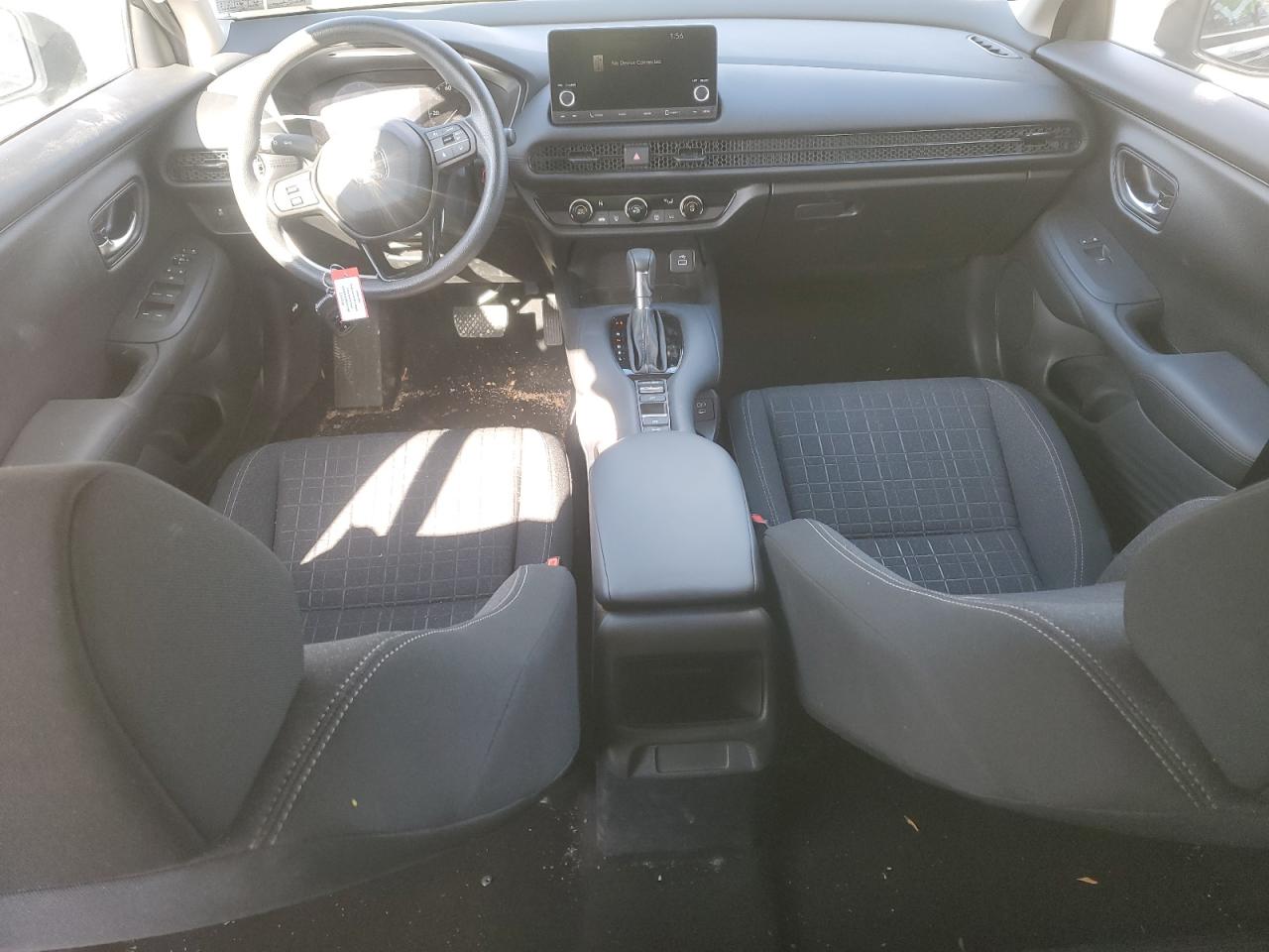 2024 HONDA HR-V LX VIN:3CZRZ2H31RM717180