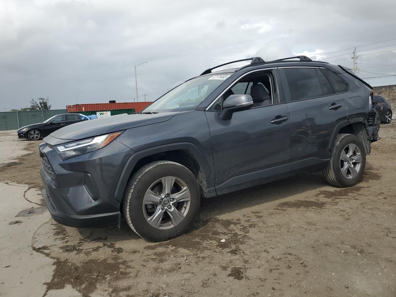 2022 TOYOTA RAV4 XLE VIN:JTMW1RFV6ND089457