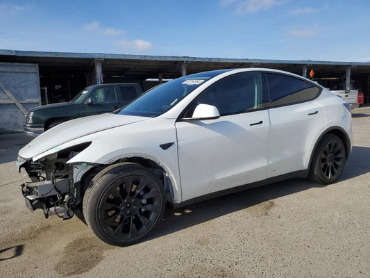 2022 TESLA MODEL Y  VIN:7SAYGDEE1NF559238