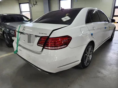 2015 Mercedes-Benz E 250 VIN: