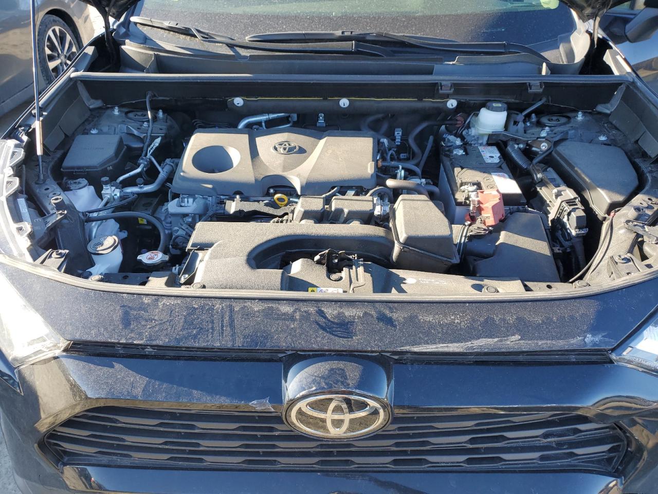 2023 TOYOTA RAV4 XLE PREMIUM VIN:JTMA1RFV4PD102526