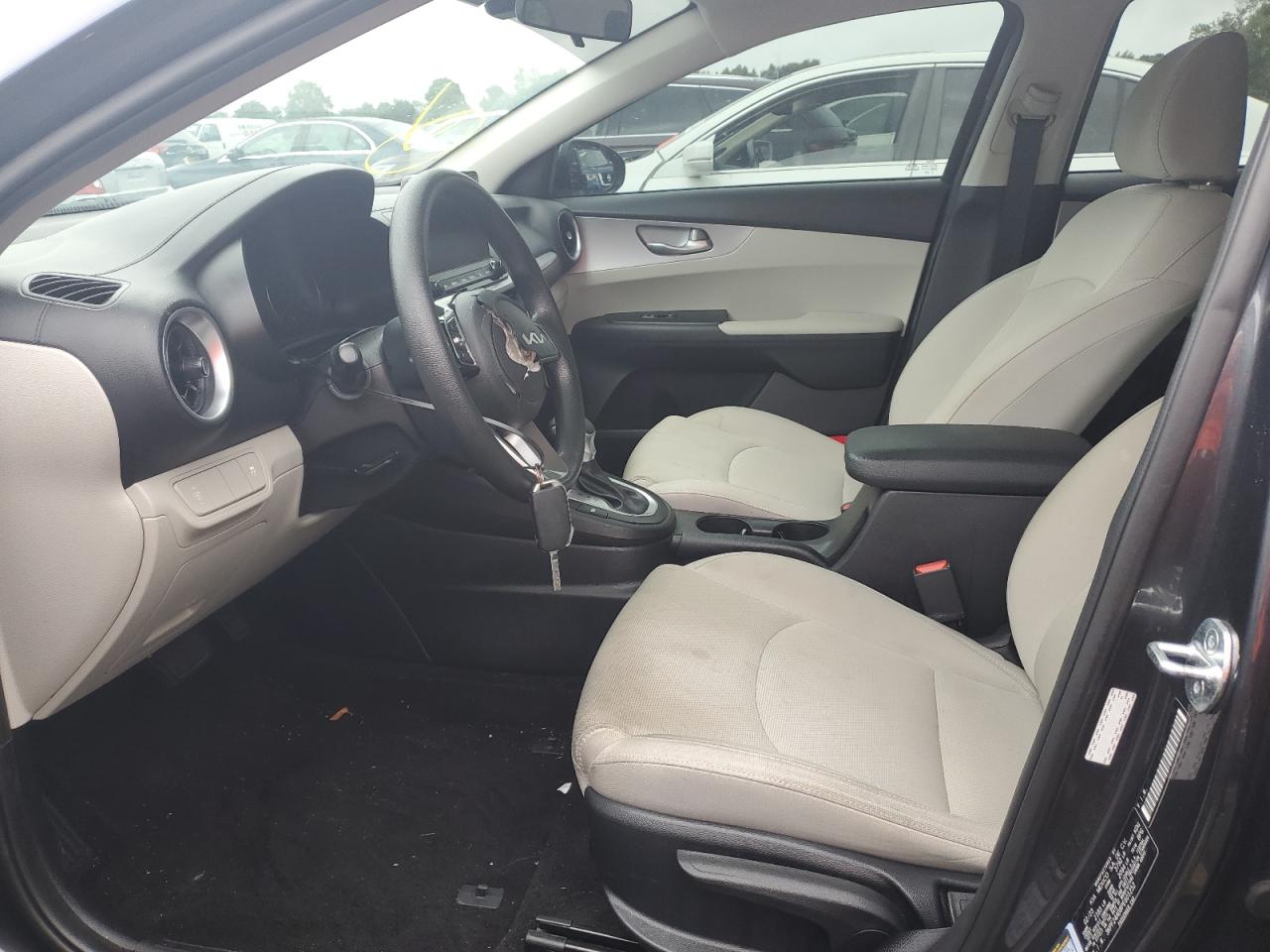 2023 KIA FORTE LX VIN:3KPF24AD8PE601252