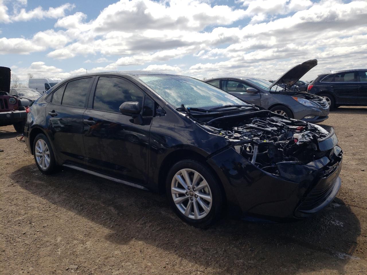 2024 TOYOTA COROLLA LE VIN:JTDBCMFE4R3047103