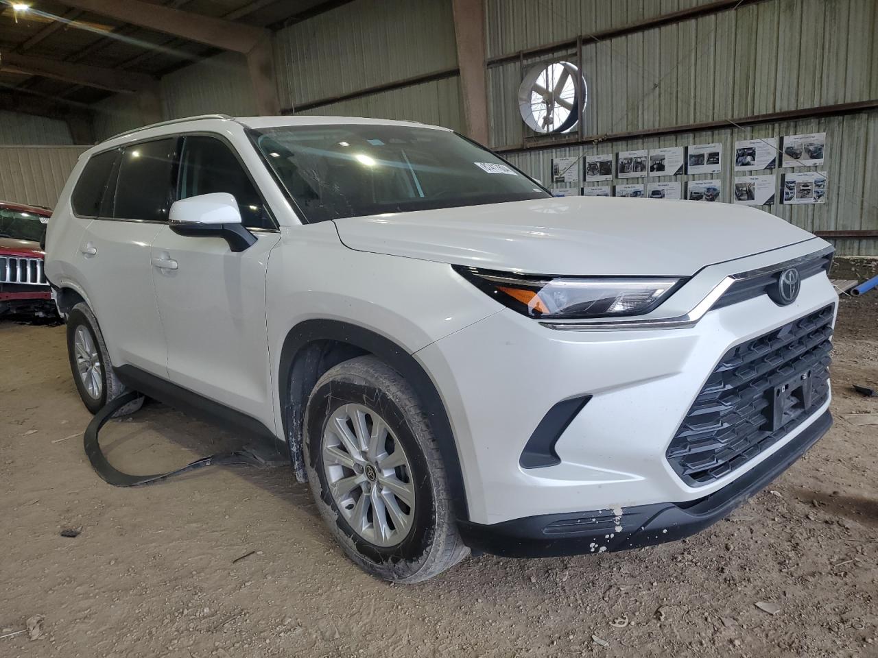 2024 TOYOTA GRAND HIGHLANDER XLE VIN:5TDAAAA5XRS005248