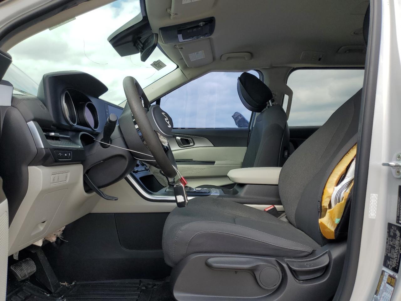 2022 KIA CARNIVAL LX VIN:KNDNB4H38N6158807