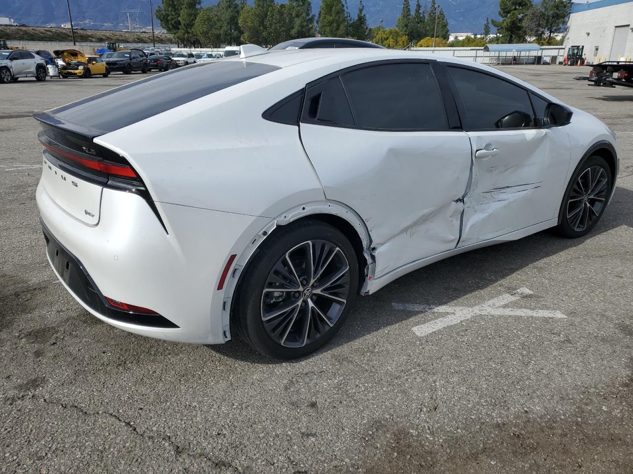 2024 TOYOTA PRIUS LE VIN:JTDACAAU8R3025274
