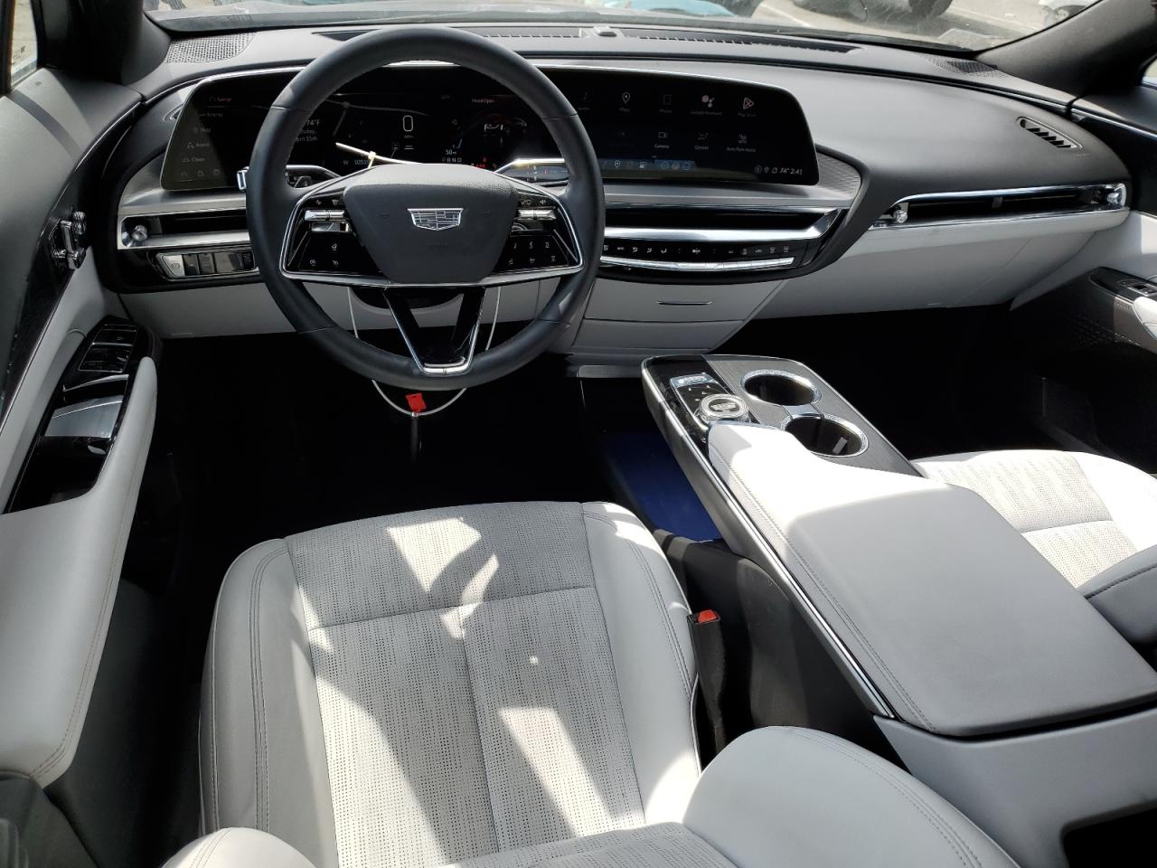 2024 CADILLAC LYRIQ LUXURY VIN:1GYKPPRL1RZ105448