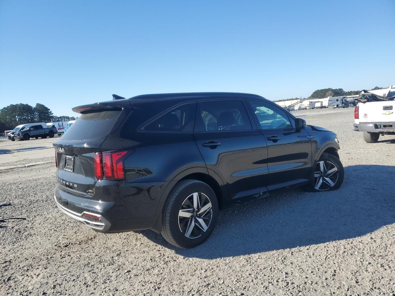 2022 KIA SORENTO S VIN:5XYRL4LC7NG159577