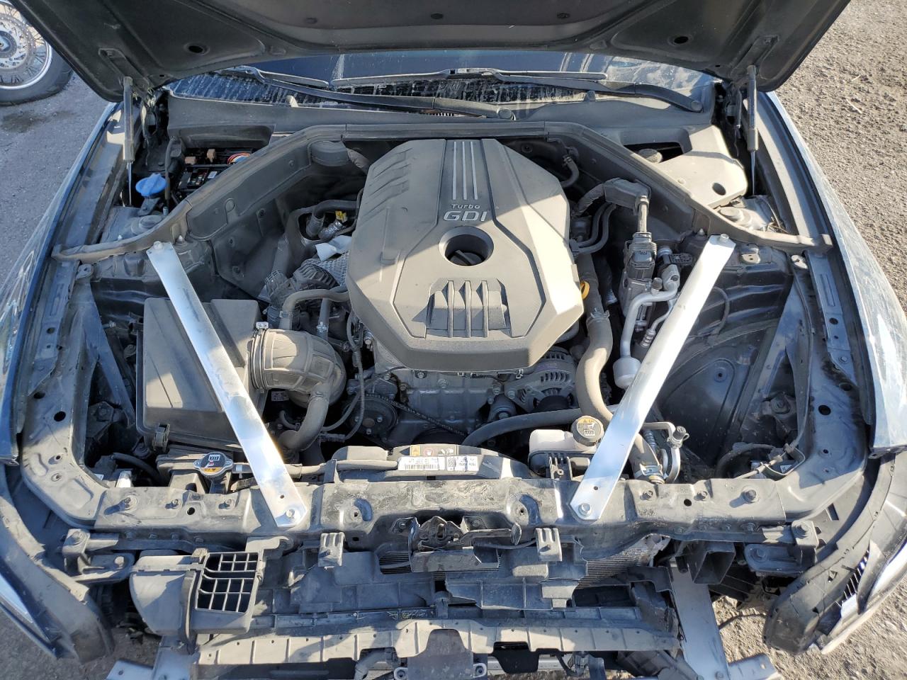 2022 GENESIS G70 BASE VIN:KMTG34TA2NU094241