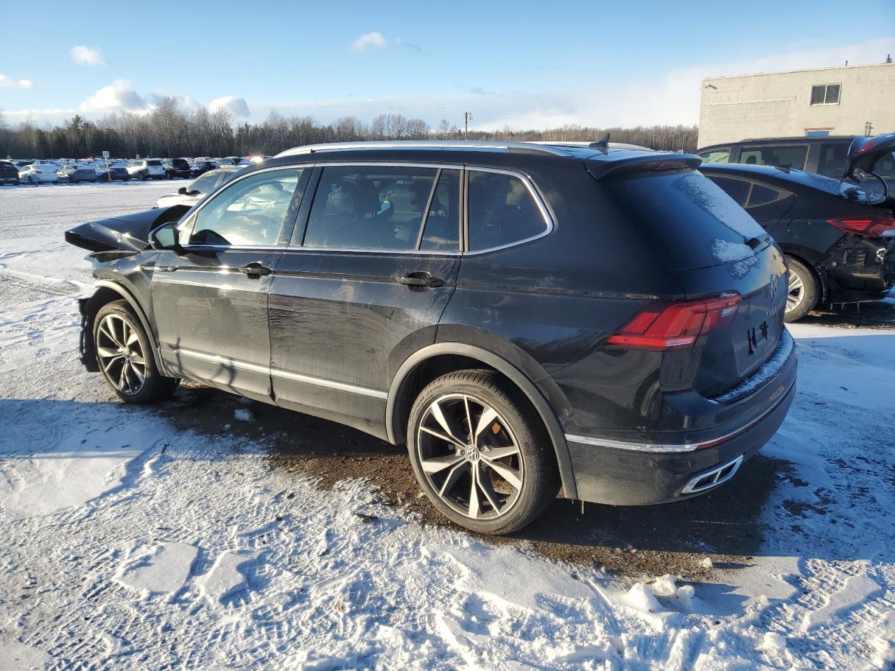 2024 VOLKSWAGEN TIGUAN SEL R-LINE BLACK VIN:3VV4B7AX9RM109679