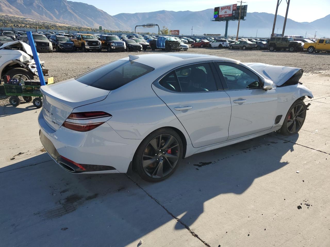 2022 GENESIS G70 BASE VIN:KMTG54TE0NU084403