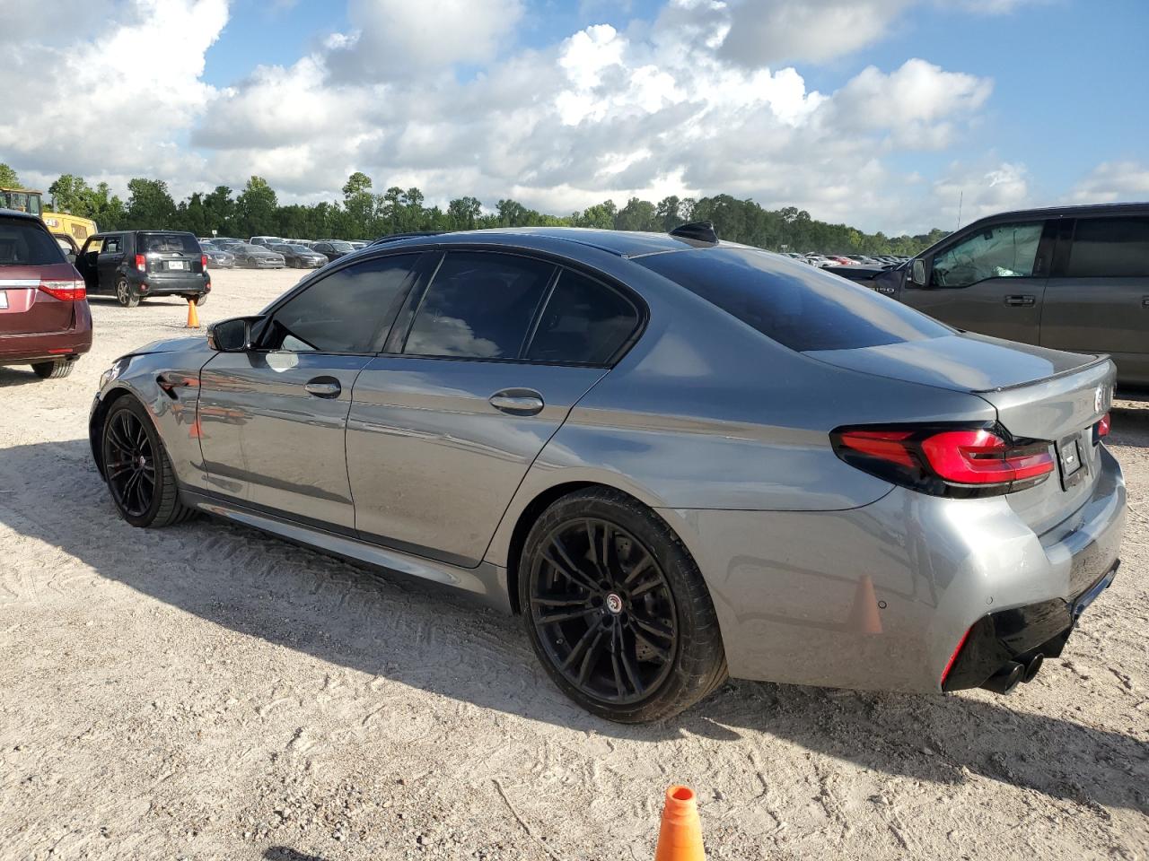 2023 BMW M5  VIN:WBS83CH08PCL64216