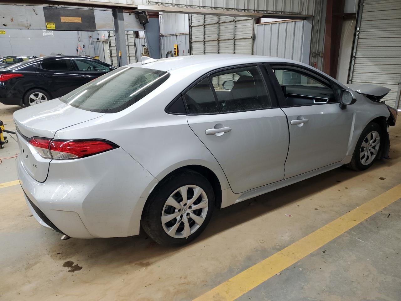 2022 TOYOTA COROLLA LE VIN:5YFEPMAE8NP379734