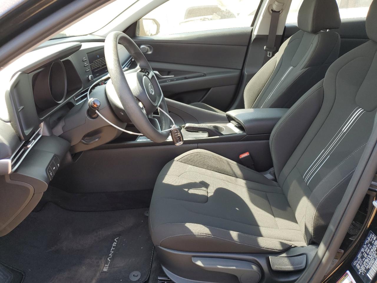 2023 HYUNDAI ELANTRA SEL VIN:KMHLM4AG3PU618075