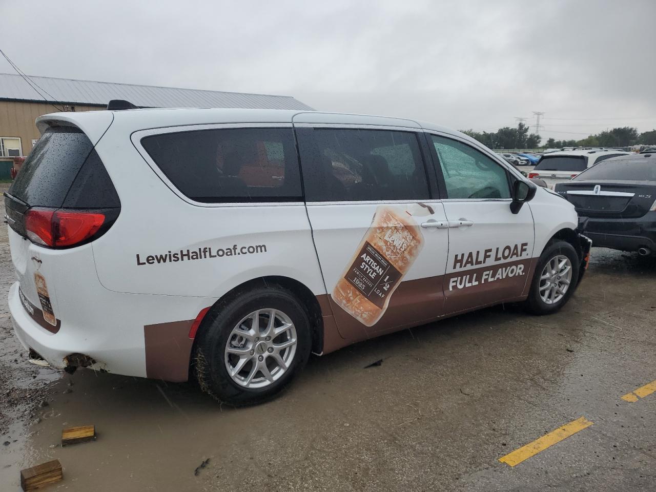 2024 CHRYSLER VOYAGER LX VIN:2C4RC1CG5RR132039