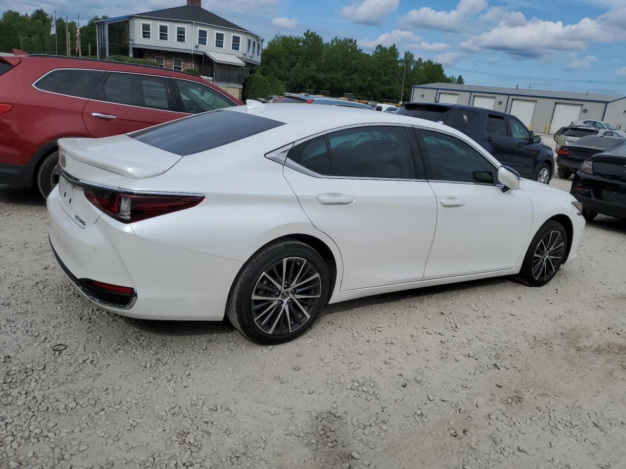2024 LEXUS ES 300H BASE VIN:58ADA1C14RU039077