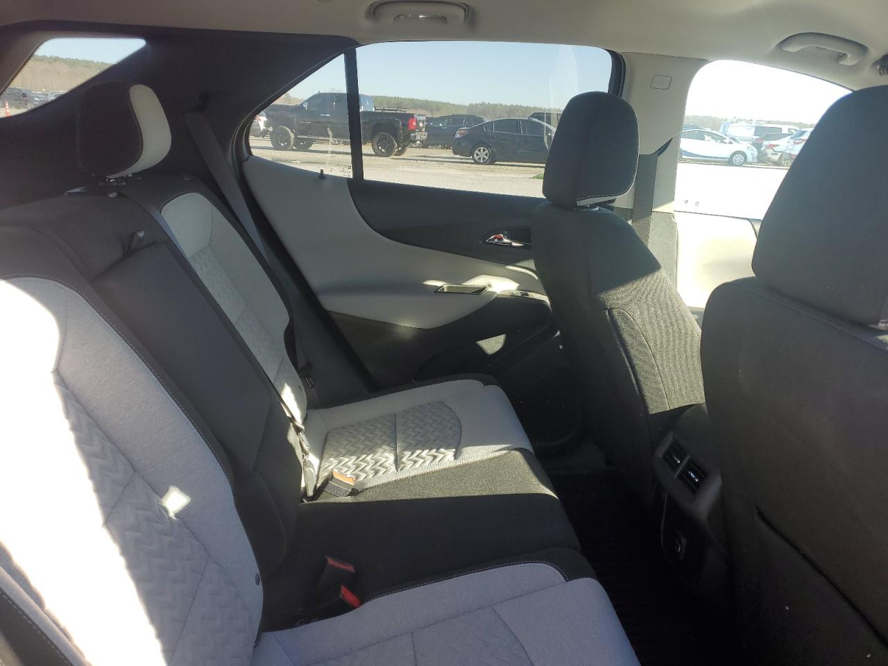 2022 CHEVROLET EQUINOX LT VIN:3GNAXUEV4NL124107